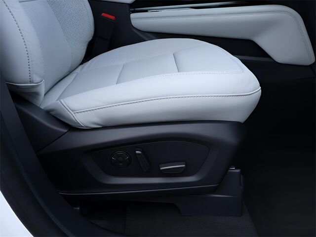2025 Ford Explorer Platinum Oshkosh WI