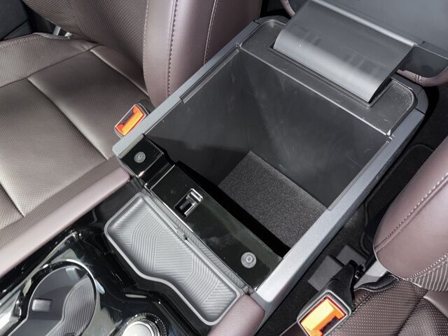 2025 Ford Explorer Platinum photo 20