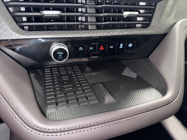 2025 Ford Explorer Platinum photo 24