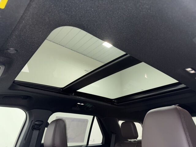 2025 Ford Explorer Platinum Pine River MN