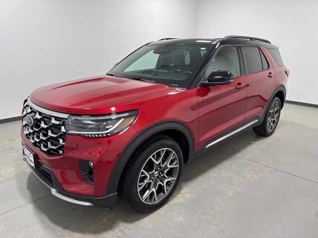 2025 Ford Explorer Platinum photo 5