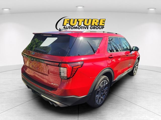 2025 Ford Explorer Platinum