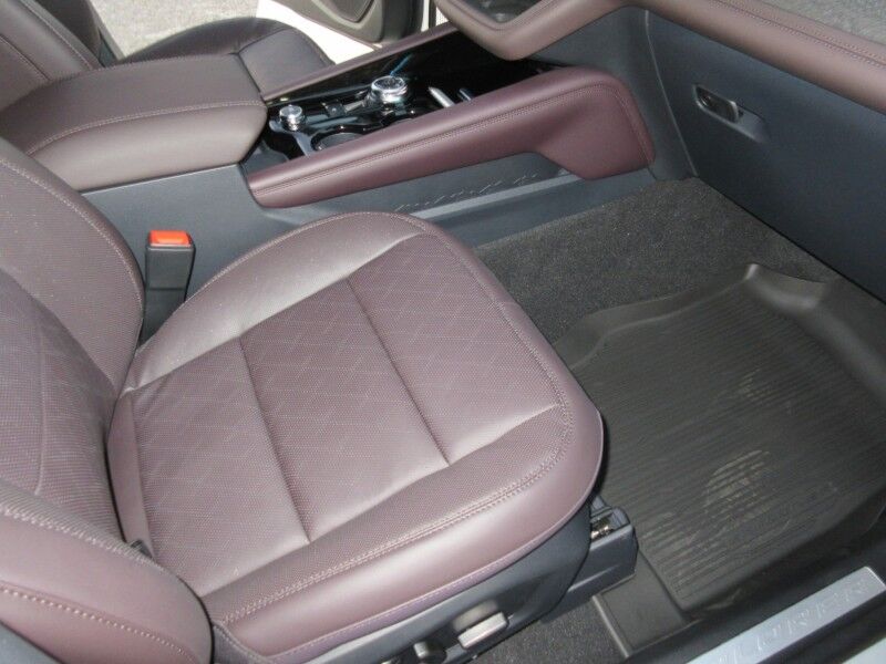 2025 Ford Explorer Platinum St. George SC