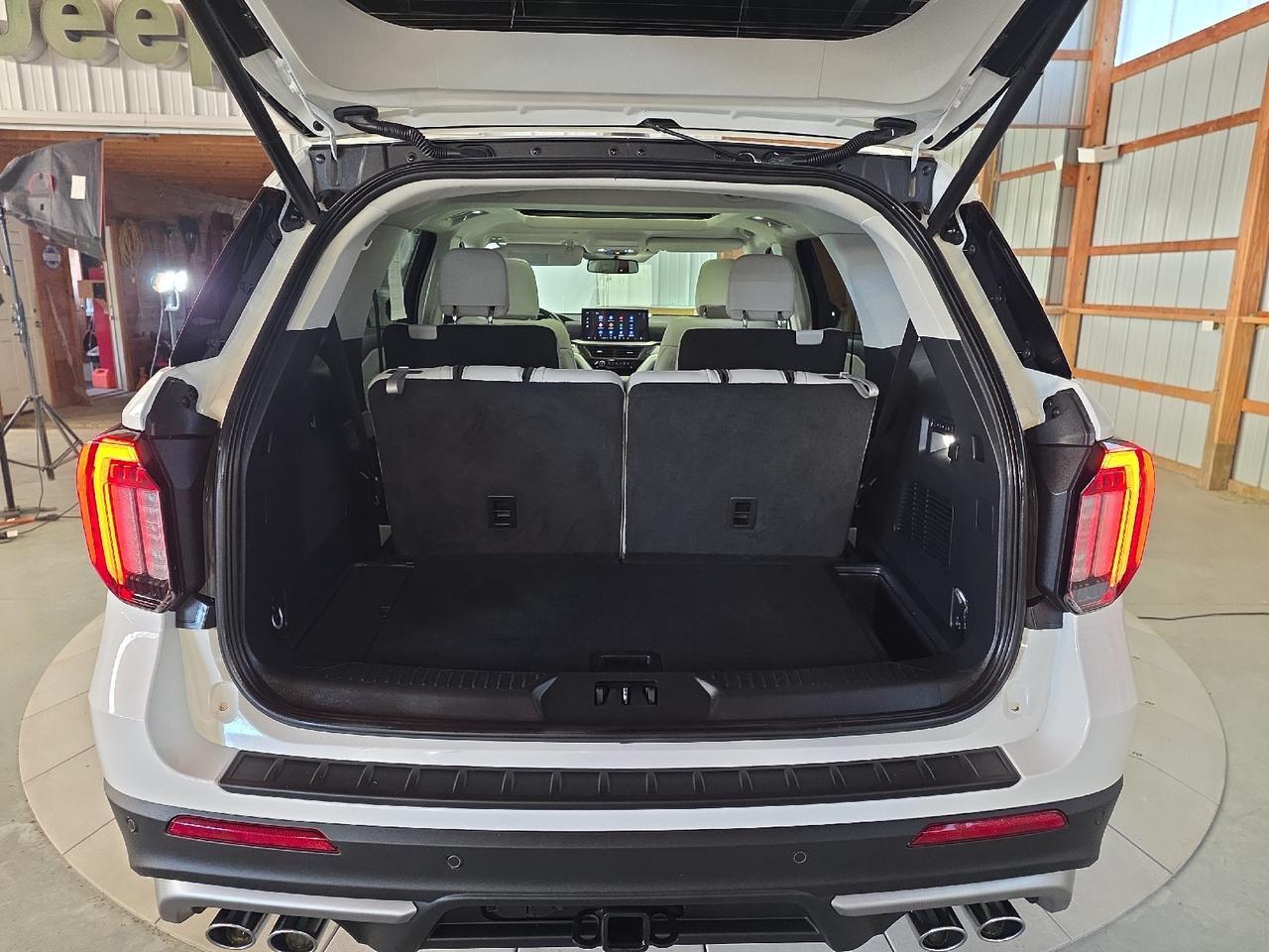 2025 Ford Explorer Platinum Sand Lake NY