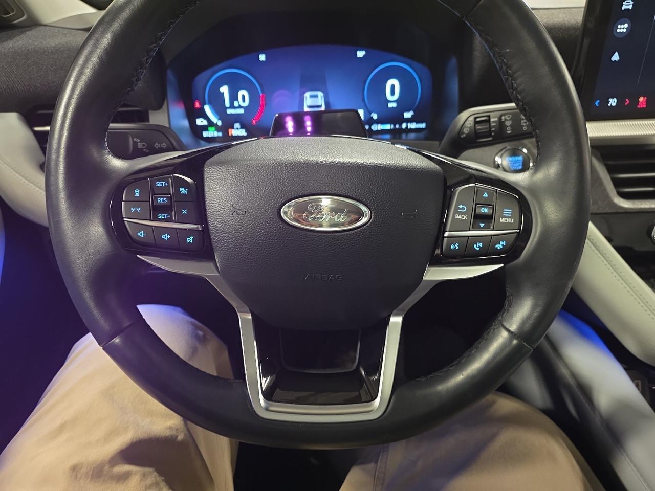 2025 Ford Explorer Platinum Sand Lake NY