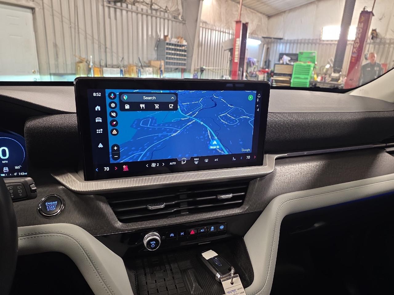 2025 Ford Explorer Platinum Sand Lake NY