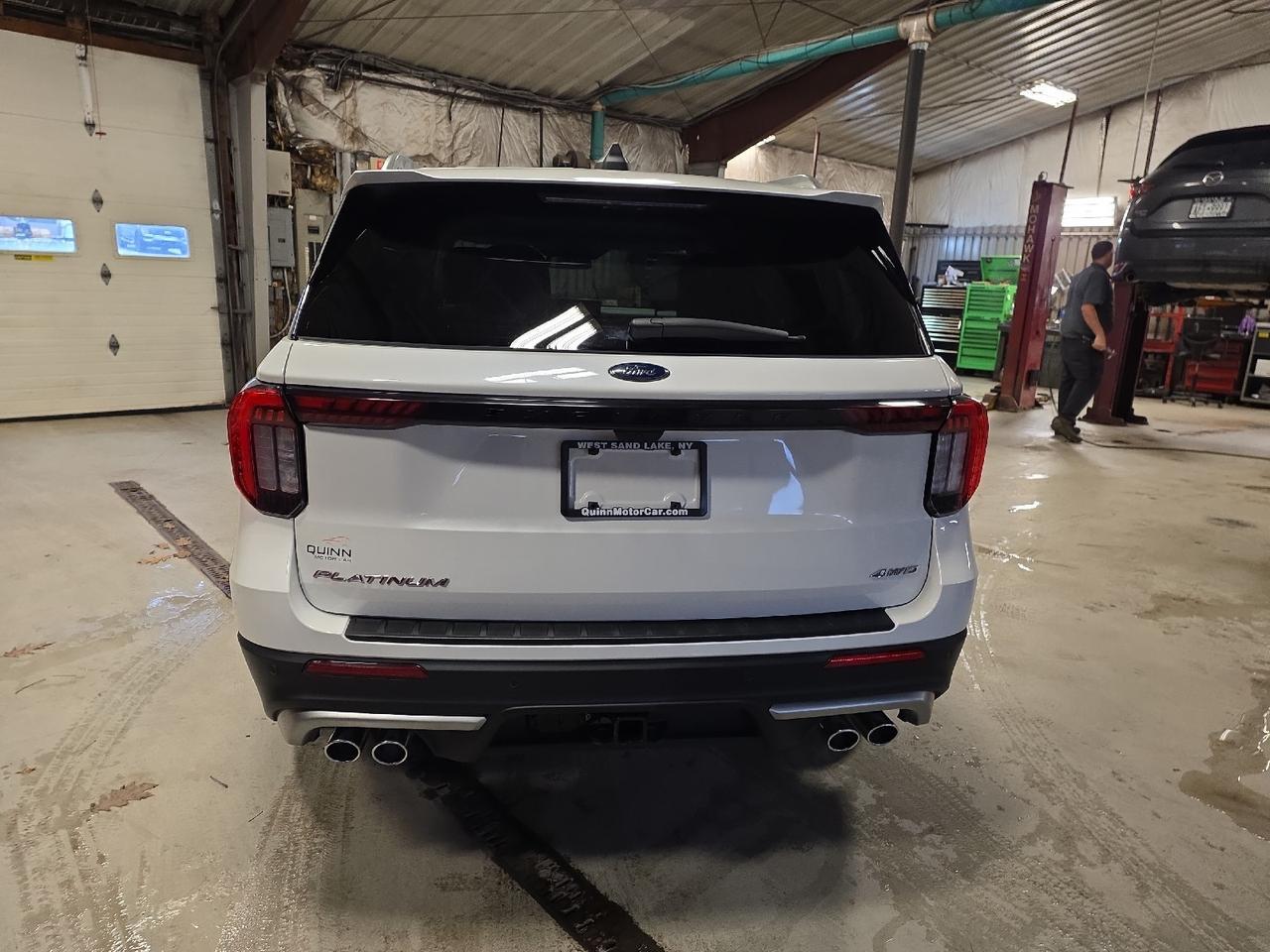 2025 Ford Explorer Platinum Sand Lake NY