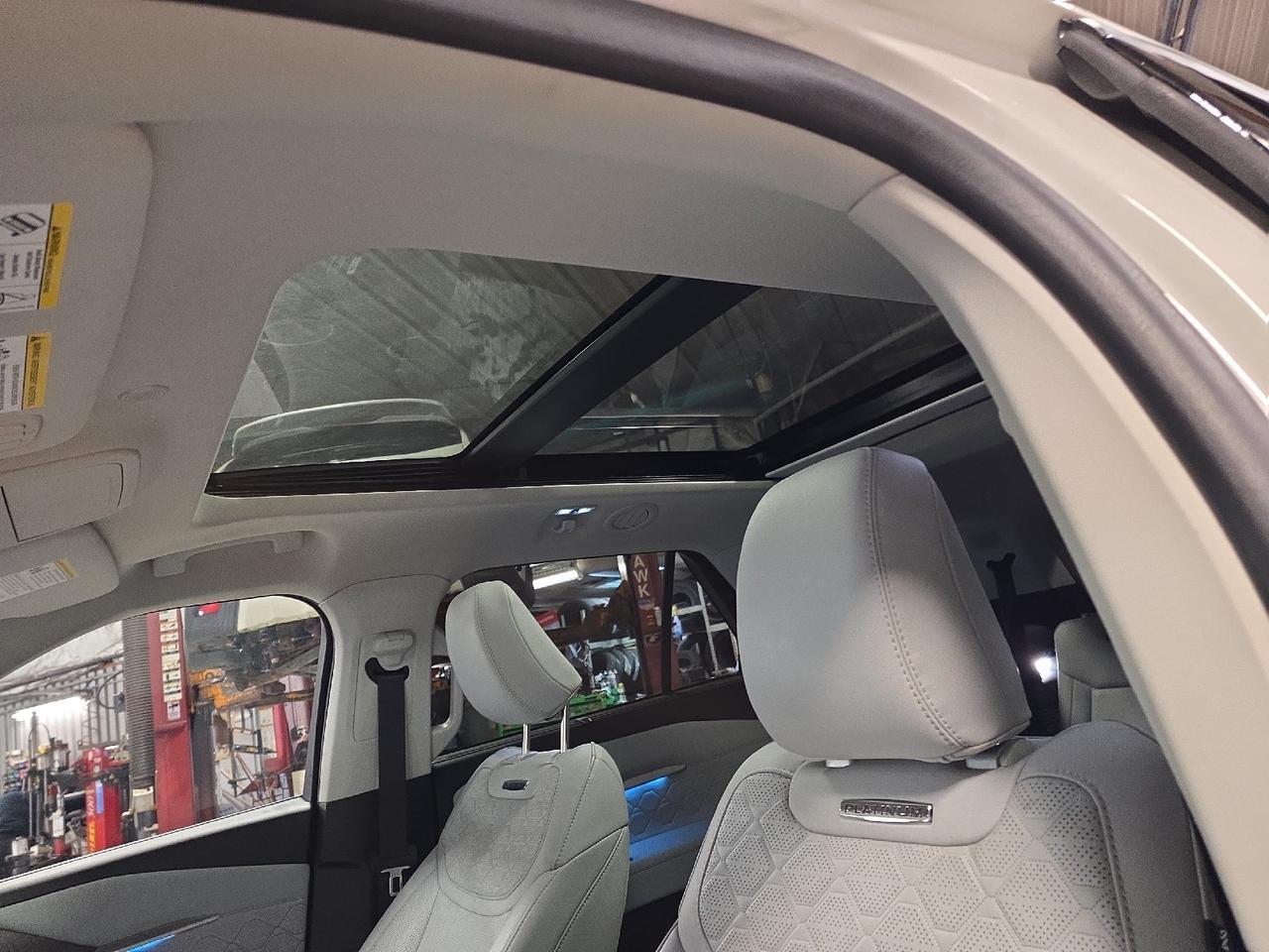 2025 Ford Explorer Platinum Sand Lake NY