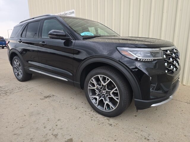 2025 Ford Explorer Platinum Watertown SD