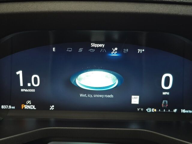 2025 Ford Explorer Platinum Watertown SD