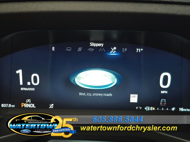 2025 Ford Explorer Platinum Watertown SD