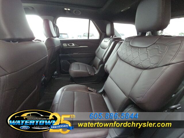 2025 Ford Explorer Platinum Watertown SD