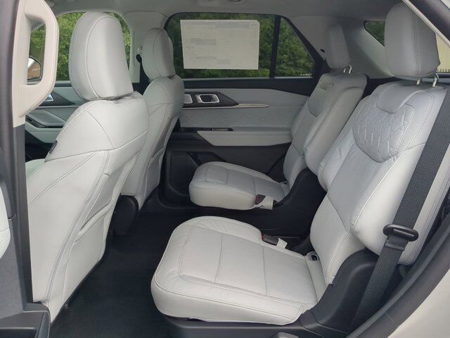 2025 Ford Explorer Platinum Winder GA