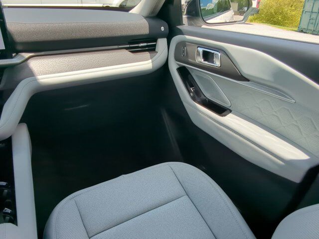 2025 Ford Explorer Platinum Winder GA