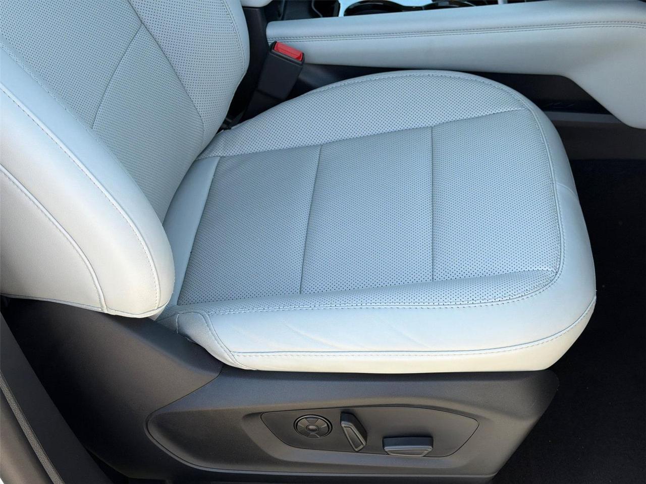 2025 Ford Explorer Platinum Hagerstown MD