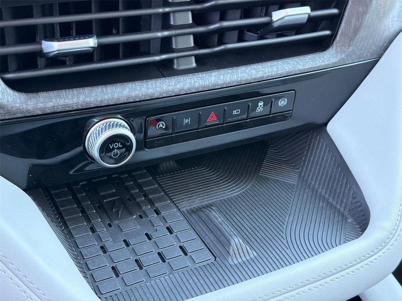 2025 Ford Explorer Platinum Hagerstown MD