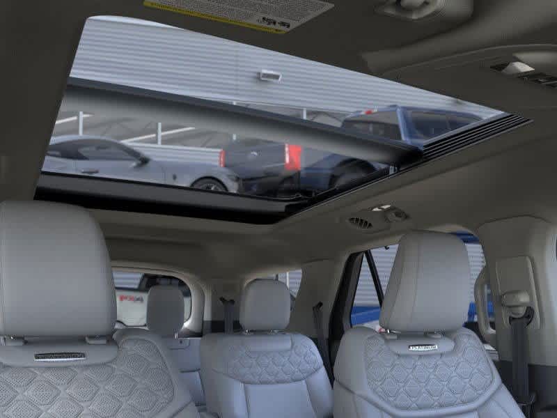 2025 Ford Explorer Platinum Plymouth MA