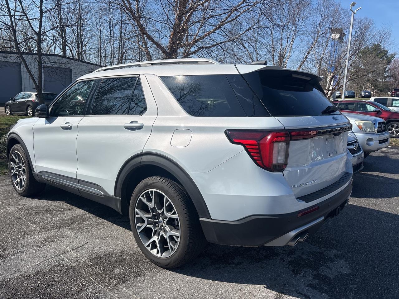 2025 Ford Explorer Platinum Hagerstown MD