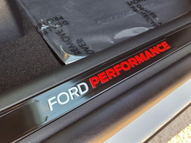 2025 Ford Explorer ST  TX