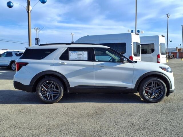 2025 Ford Explorer ST  TX