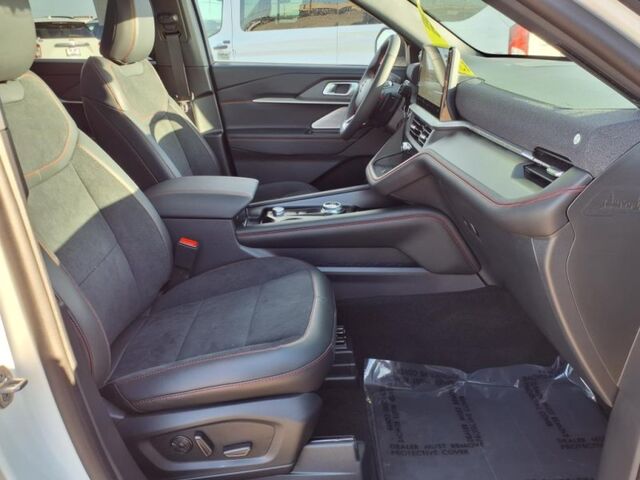 2025 Ford Explorer ST  TX