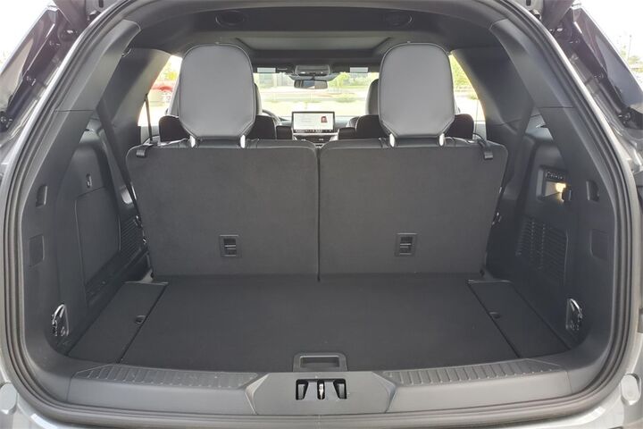2025 Ford Explorer ST  TX