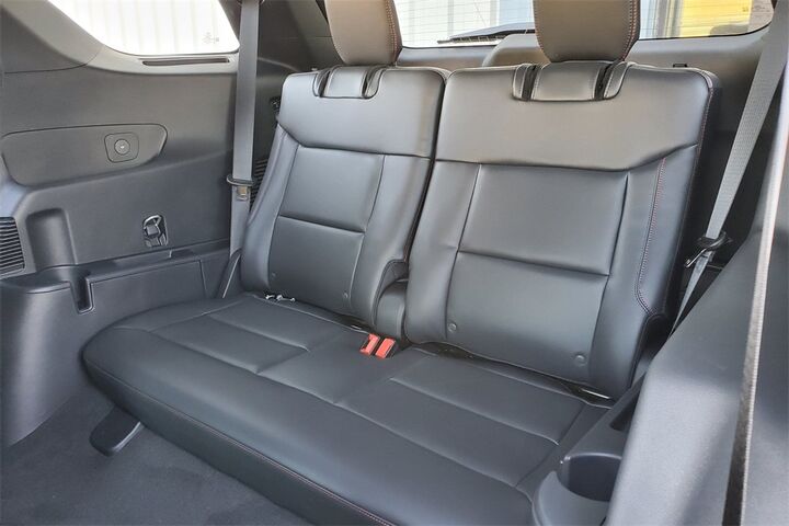 2025 Ford Explorer ST  TX