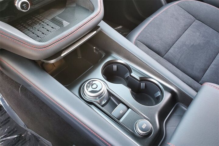 2025 Ford Explorer ST  TX