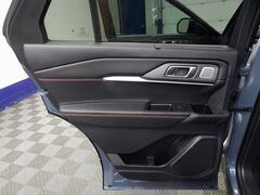 2025 Ford Explorer ST 4WD 6 Passenger Fond du Lac WI