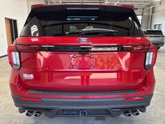 2025 Ford Explorer ST 4WD 6 Passenger Fond du Lac WI
