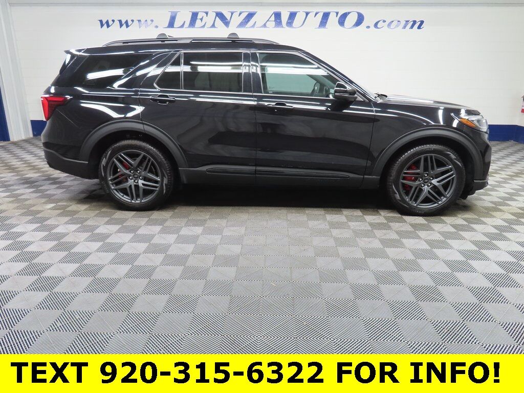 2025 Ford Explorer ST 4WD Fond du Lac WI