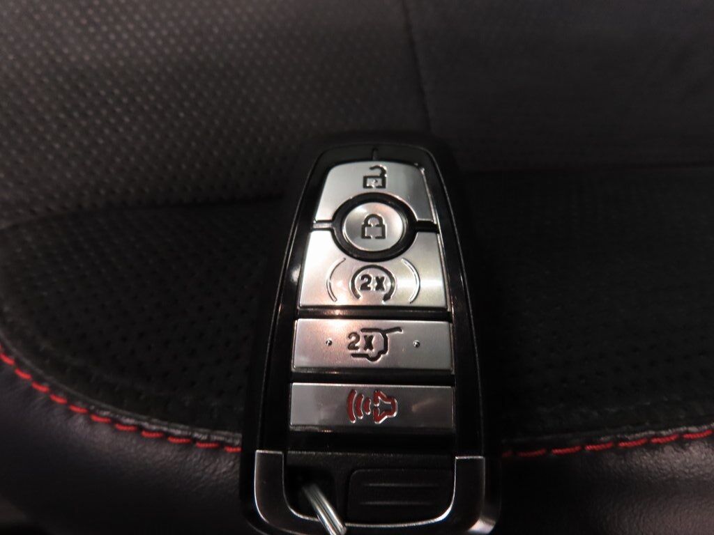 2025 Ford Explorer ST 4WD Fond du Lac WI