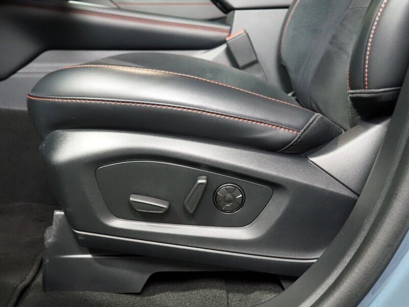 2025 Ford Explorer ST 4WD *SUN & SOUND PKG, BLACK ROOF, NAVIGATION, BLUECRUISE, SAFETY ALERTS, 360 CAMERAS, PANORAMA VISTA ROOF, CLIMATE MULTI-CONTOUR SEATS, HEATED STEERING, 2ND ROW CAPTAIN'S, REMOTE START, BANG & OLUFSEN Round Rock TX