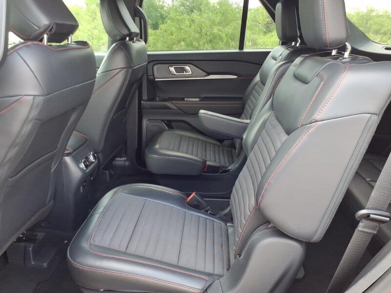 2025 Ford Explorer ST-Line Del Rio TX