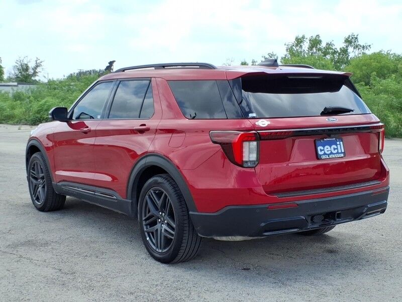 2025 Ford Explorer ST-Line Del Rio TX