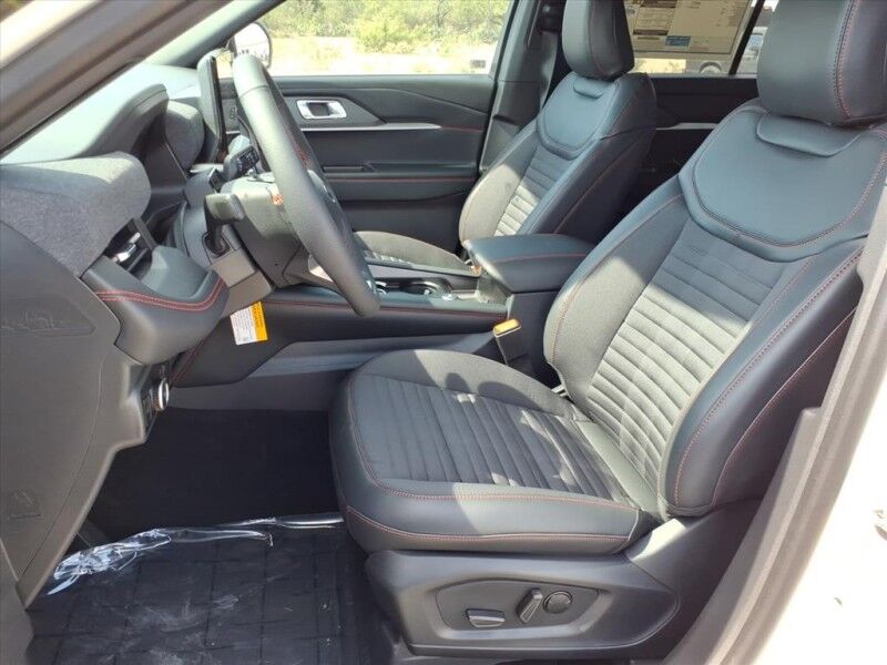 2025 Ford Explorer ST-Line Del Rio TX
