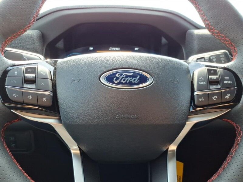 2025 Ford Explorer ST-Line Del Rio TX