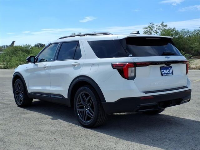 2025 Ford Explorer ST-Line  TX