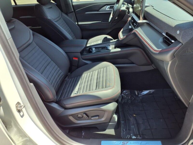 2025 Ford Explorer ST-Line Del Rio TX