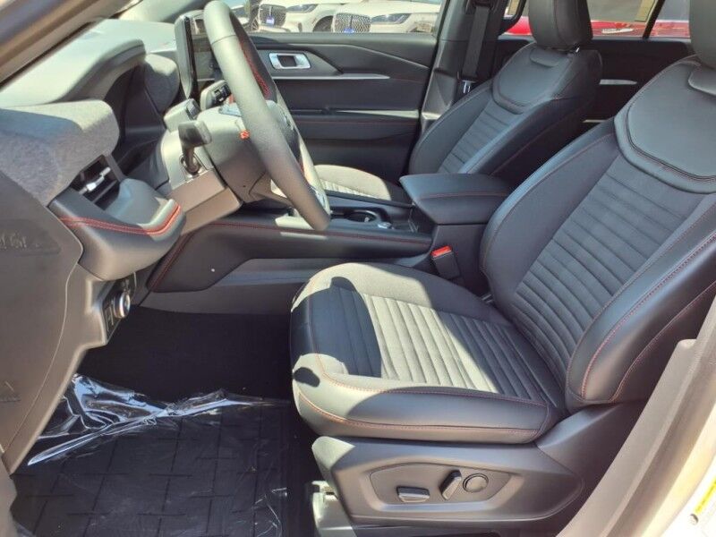 2025 Ford Explorer ST-Line Del Rio TX
