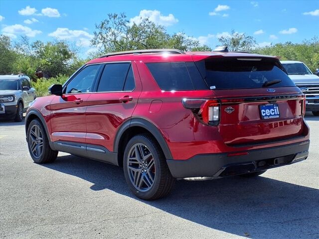 2025 Ford Explorer ST-Line  TX 2025 Ford Explorer ST-Line  TX