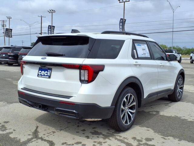 2025 Ford Explorer ST-Line  TX