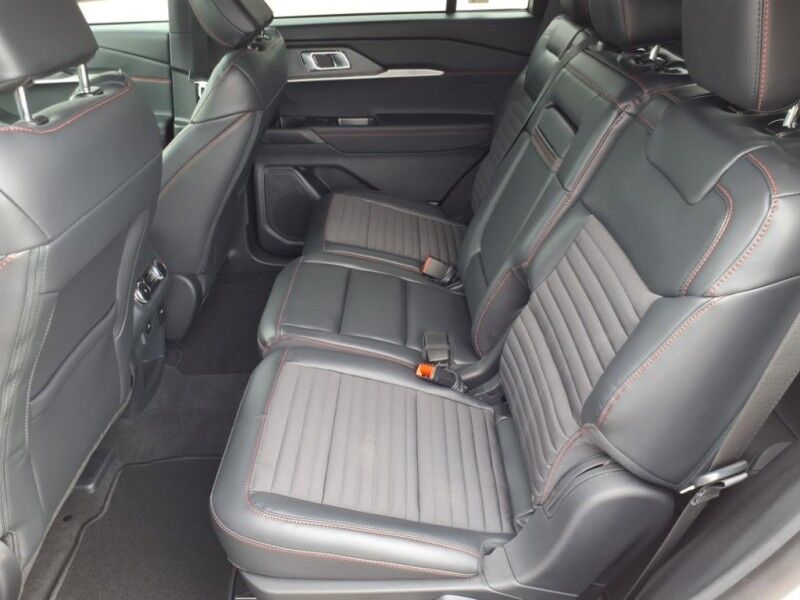 2025 Ford Explorer ST-Line Del Rio TX