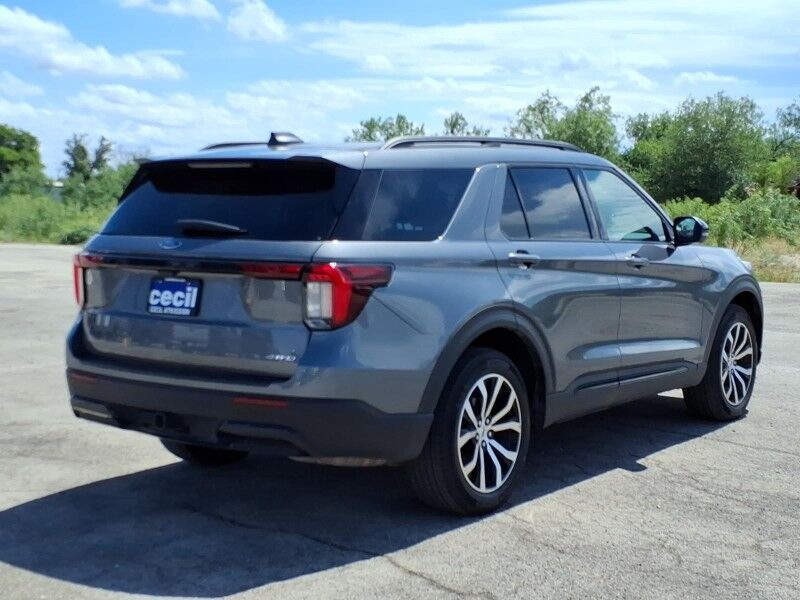 2025 Ford Explorer ST-Line Del Rio TX