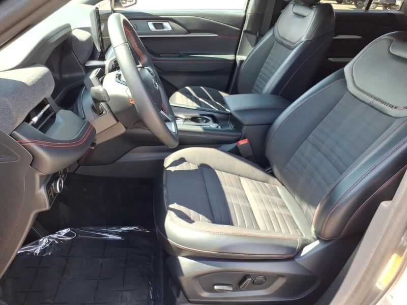 2025 Ford Explorer ST-Line Del Rio TX