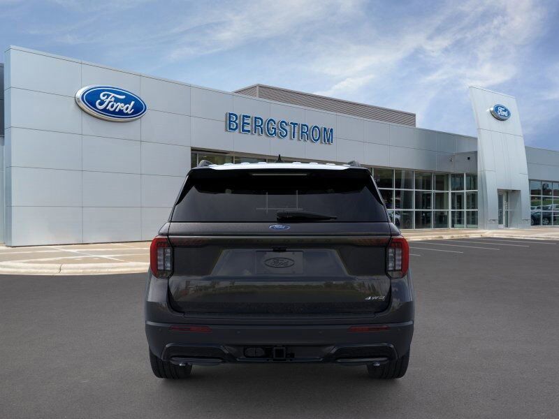 2025 Ford Explorer ST-Line Green Bay WI