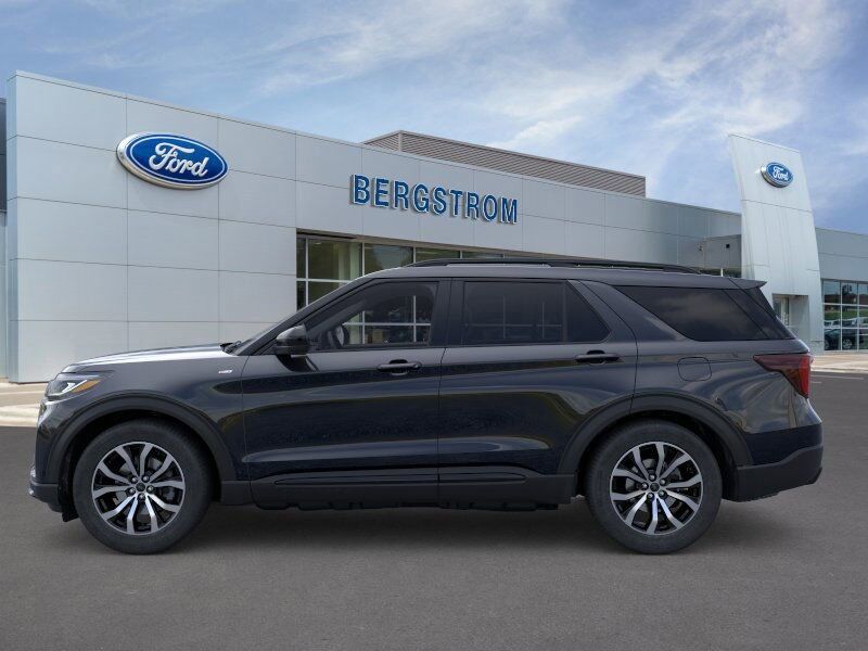 2025 Ford Explorer ST-Line Green Bay WI