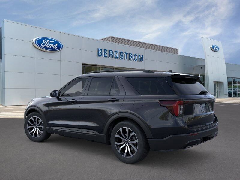 2025 Ford Explorer ST-Line Green Bay WI
