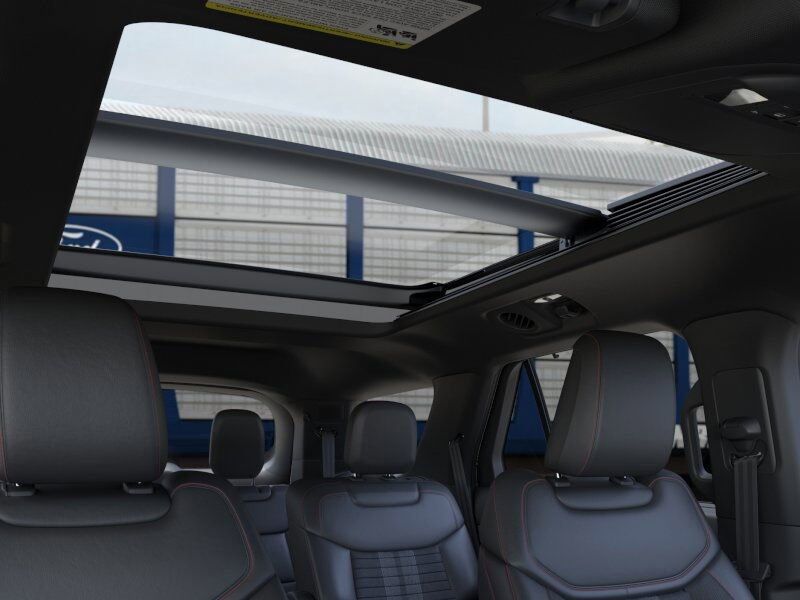 2025 Ford Explorer ST-Line Green Bay WI