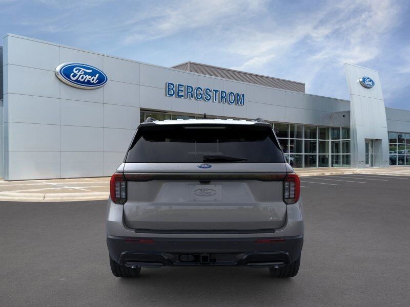 2025 Ford Explorer ST-Line Green Bay WI